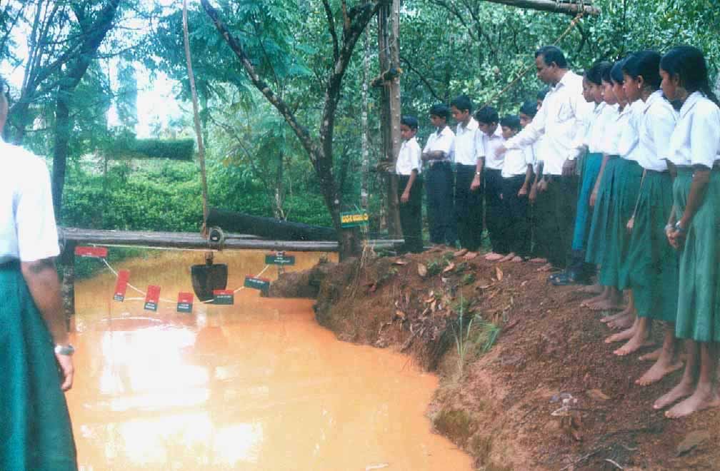 ಜಲಜಾಗೃತಿ(33) ಶಾಲಾಕಾಲೇಜುಗಳಲ್ಲಿ ನೀರಪಾಠ, ಪ್ರಾತ್ಯಕ್ಷಿಕೆ