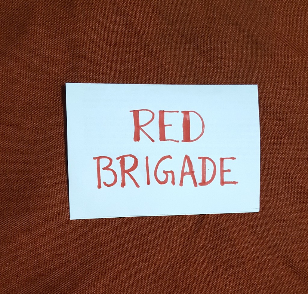 ಮಹಿಳೆಯರ ರಕ್ಷಣೆಗಾಗಿ ರೆಡ್ ಬ್ರಿಗೇಡ್