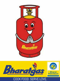 ಅಡುಗೆ-ಅನಿಲ ವಿತರಕನಿಗೆ ಬಿಸಿ ಮುಟ್ಟಿಸಿದ ಬಳಕೆದಾರ 