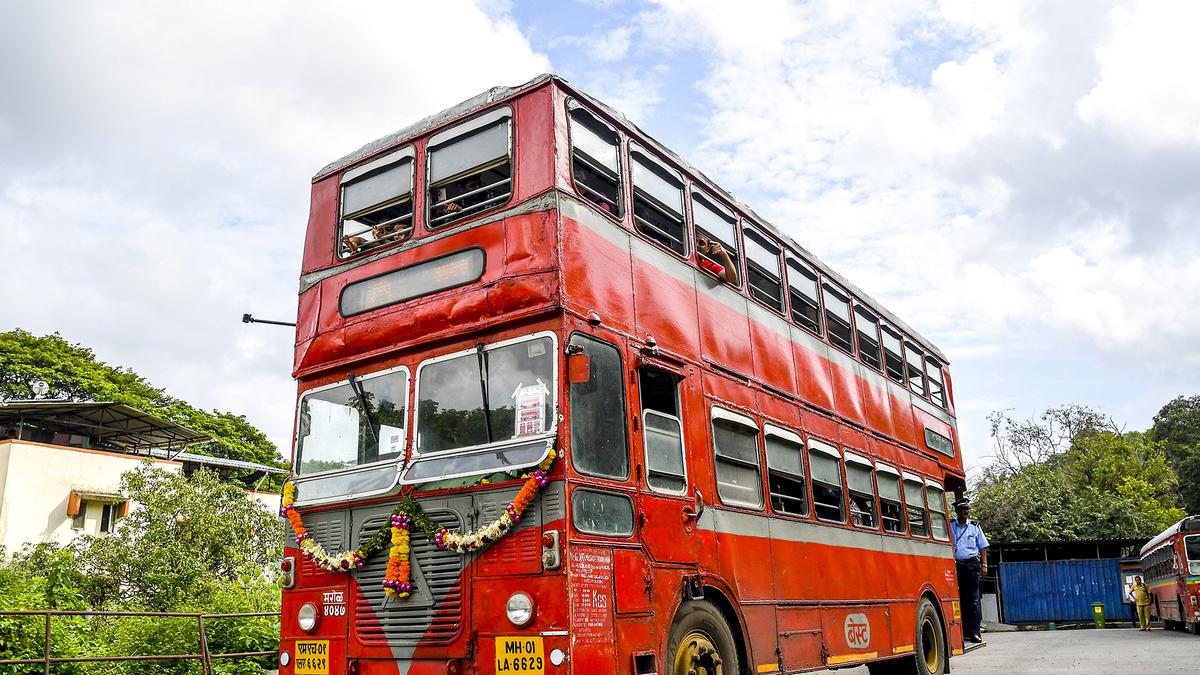 ಮುಂಬೈಯ ನಾನ್-ಎಸಿ ಡಬಲ್-ಡೆಕರ್ ಬಸ್‌ಗಳಿಗೆ ವಿದಾಯ